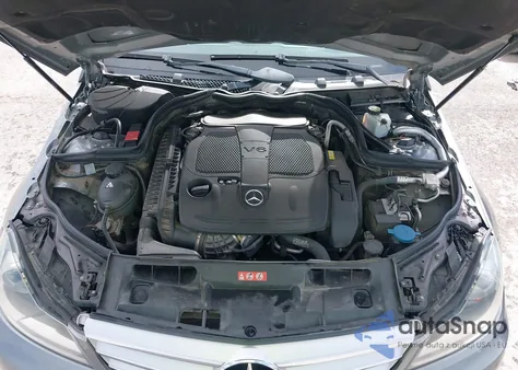 2013 Mercedes-Benz C 300 Luxury 4Matic/Sport 4Matic from USA, damaged, VIN WDDGF8AB2DR242498